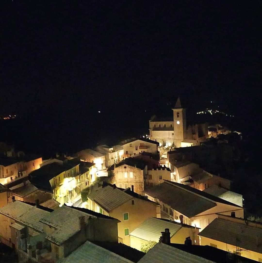 Casa Nel Borgo Di Tufillo Villa Exteriör bild